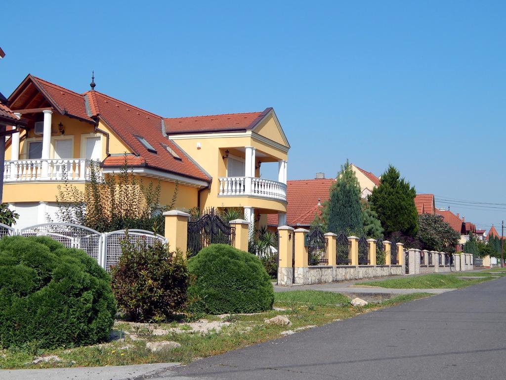 Georgina Apartman Harkany Exterior photo